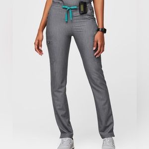 Figs Yola Skinny Scrub Pants.